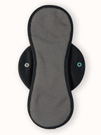 Moderate black pad back