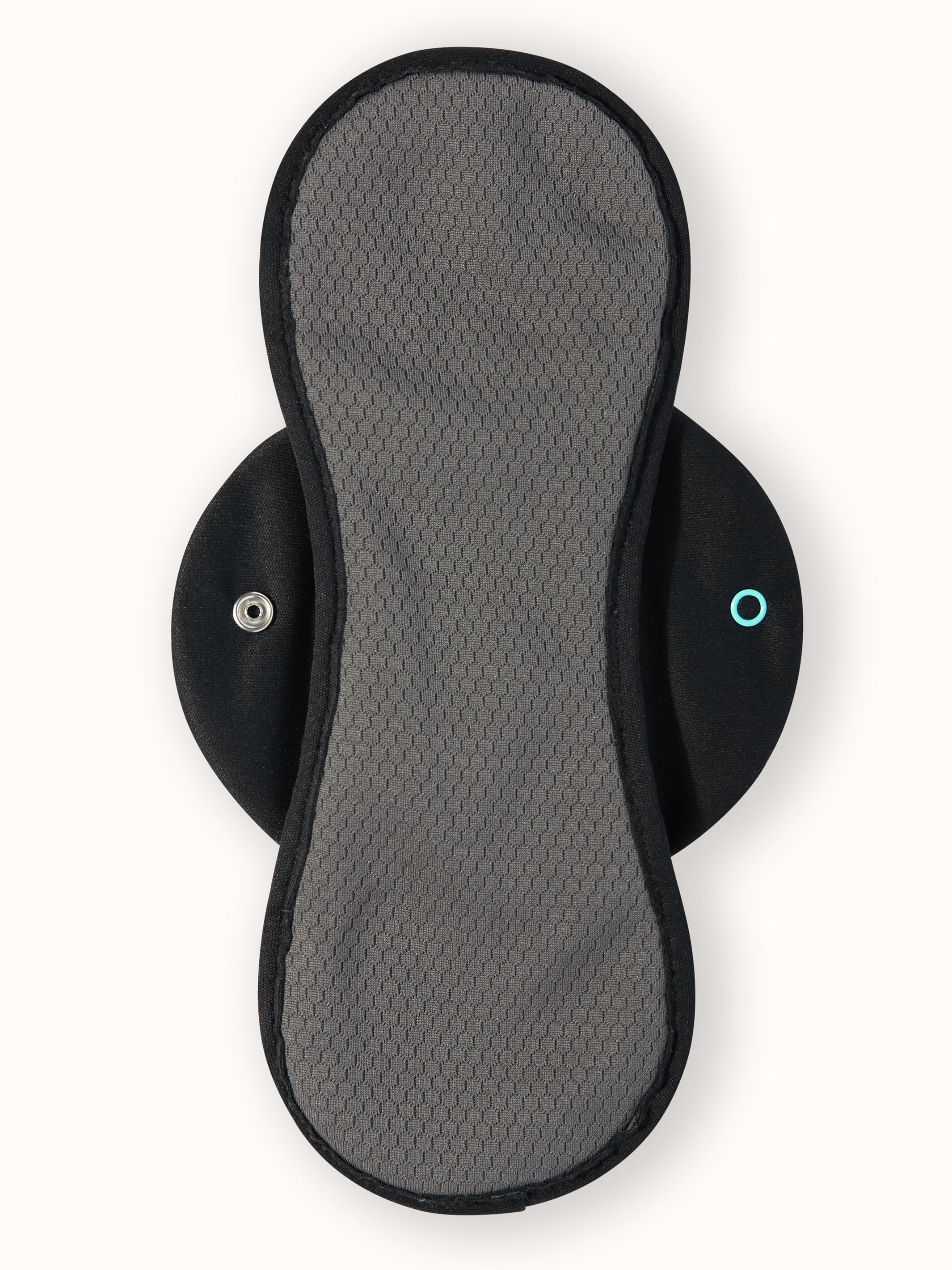 Moderate black pad back