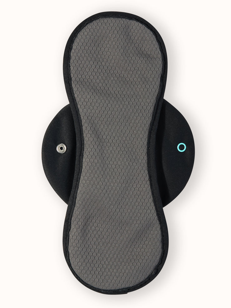 Moderate black pad back
